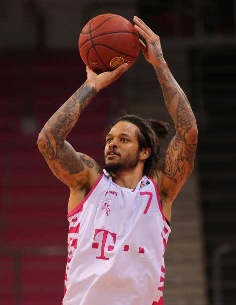 莫塔的执教 莫塔的执教