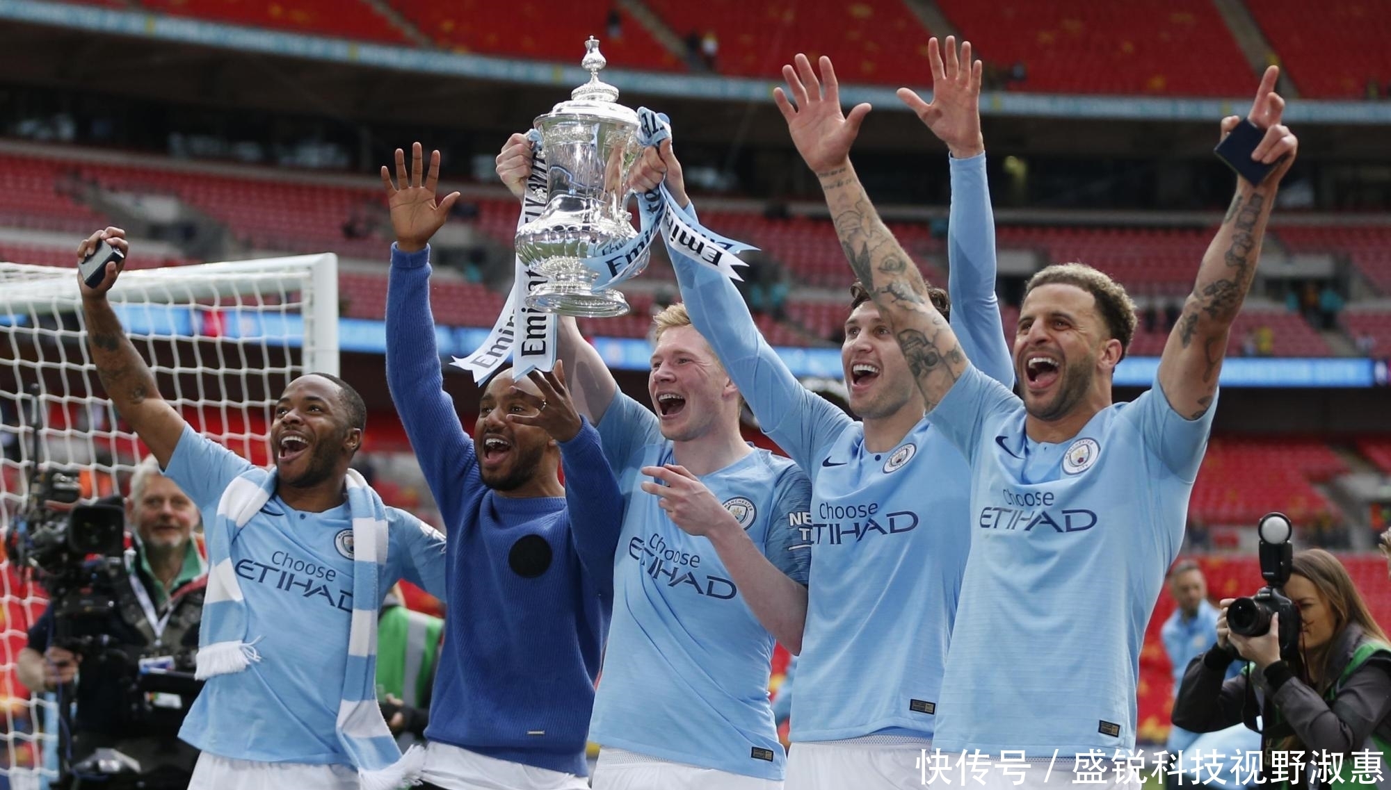 齐下进行 齐下进行