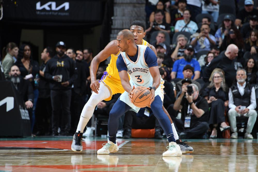 球迷们带来 球迷们带来