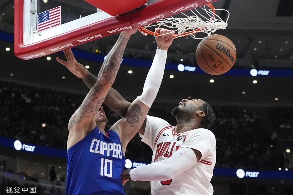 他们通过 他们通过